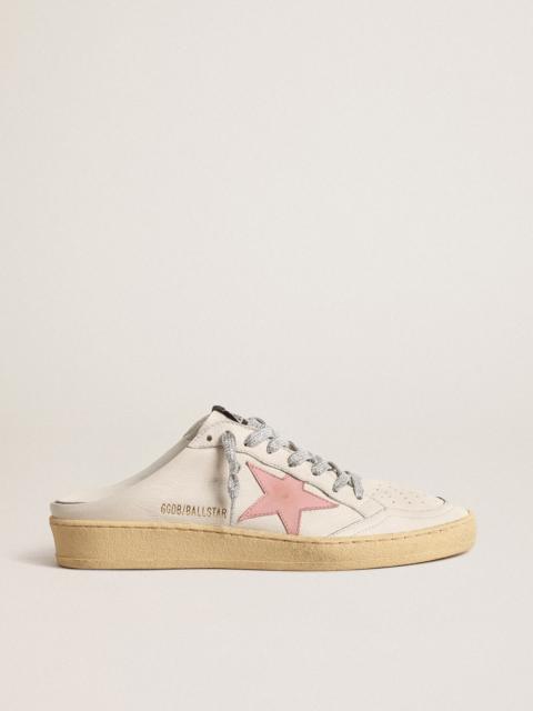 Golden Goose Ball Star Sabots in white nappa with an old-rose leather star