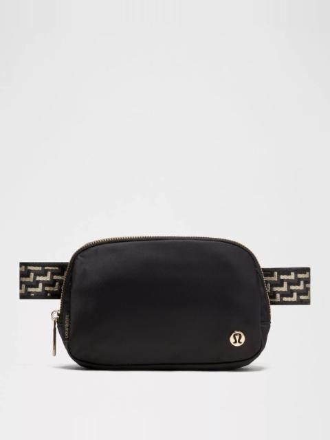 lululemon Everywhere Belt Bag 1L *L Monogram Metallic