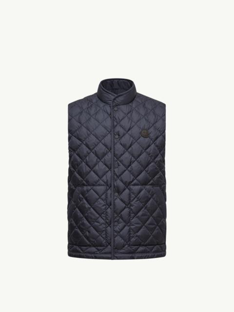 Moncler Lycope Diamond-Quilted Down Vest