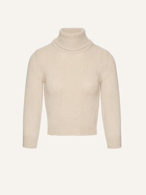 Cashmere turtleneck sweater in beige