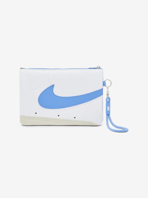 Nike Nike Icon Blazer Wristlet
