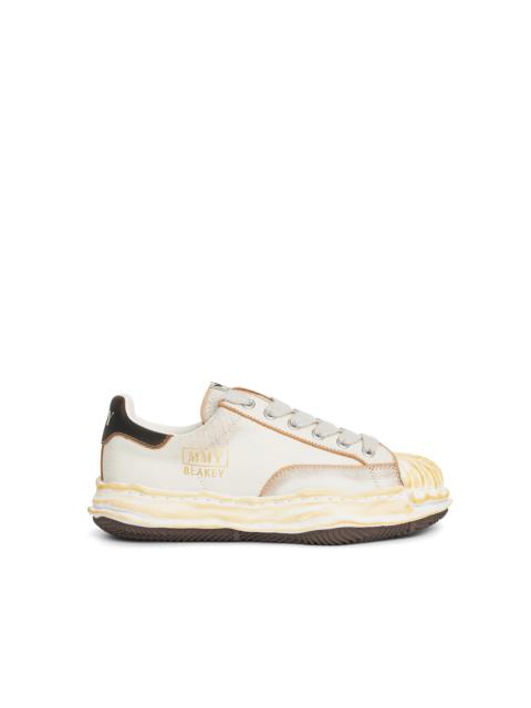 Maison MIHARAYASUHIRO Blakey OG Vintage Low Top Sneaker in White
