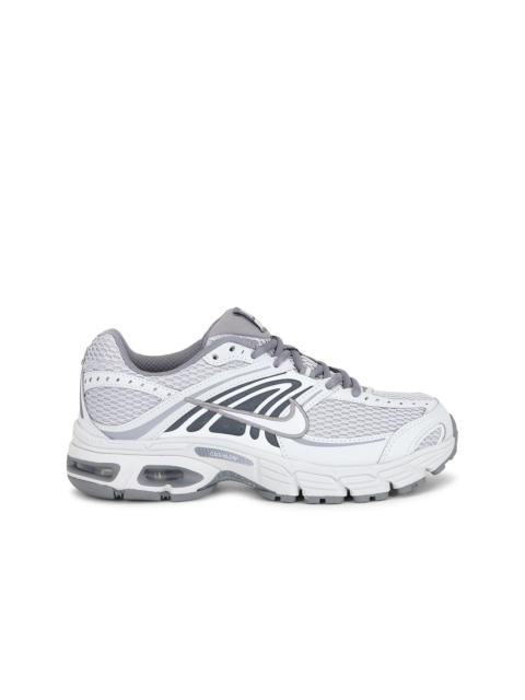 Nike Air Max Moto 2K Sneaker