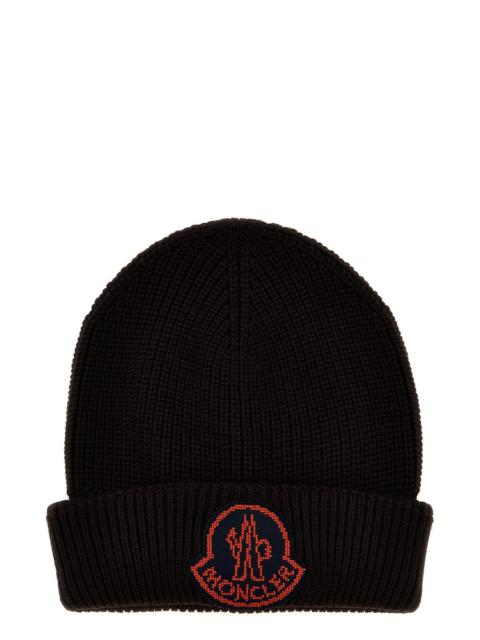 Logo patch beanie