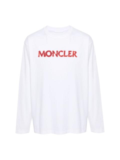 long-sleeve T-shirt