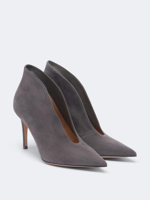 Gianvito Rossi Vania suede pumps