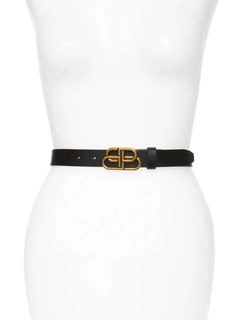 Logo Buckle Slim Leather Belt in Black/Gold