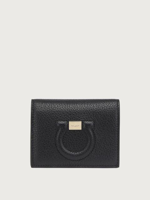 FERRAGAMO Gancini small wallet