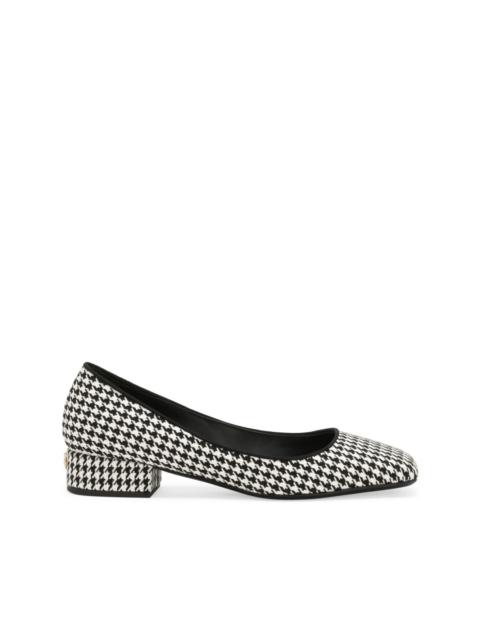 houndstooth pumps