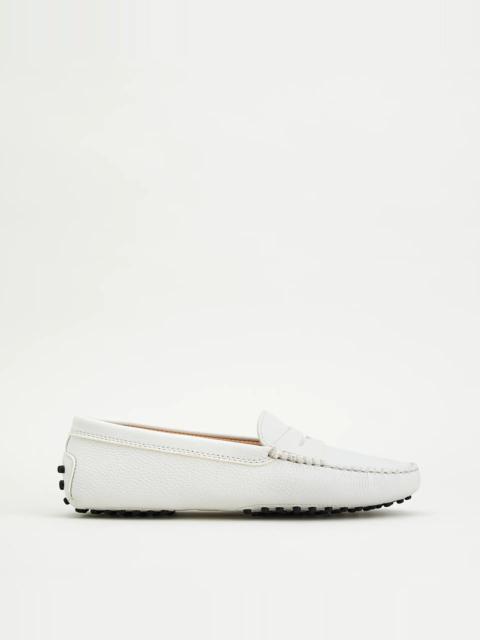 Tod's GOMMINO DRIVING SHOES IN LEATHER - WHITE
