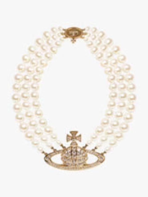 Vivienne Westwood THREE ROW PEARL BAS RELIEF CHOKER | WHITE/GOLD