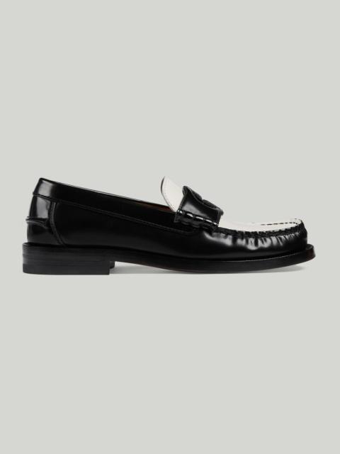 GUCCI Women's Interlocking G loafer