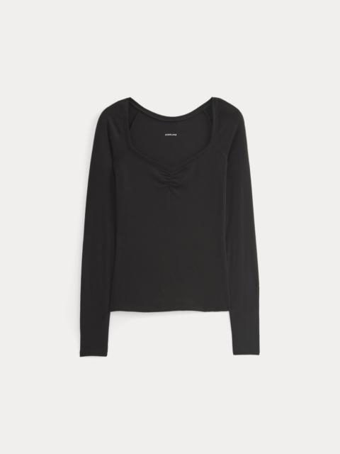 EVERLANE SWEETHEART-NECK TOP IN BUTTERLUXE