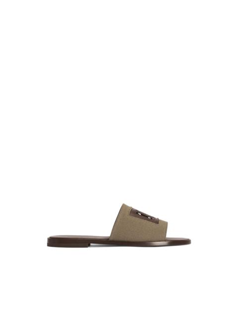 DG light linen canvas sandals