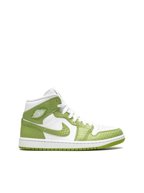 Air Jordan 1 Mid SE sneakers