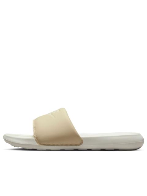 Nike (WMNS) Nike Victori One 'Sanddrift' CN9677-108