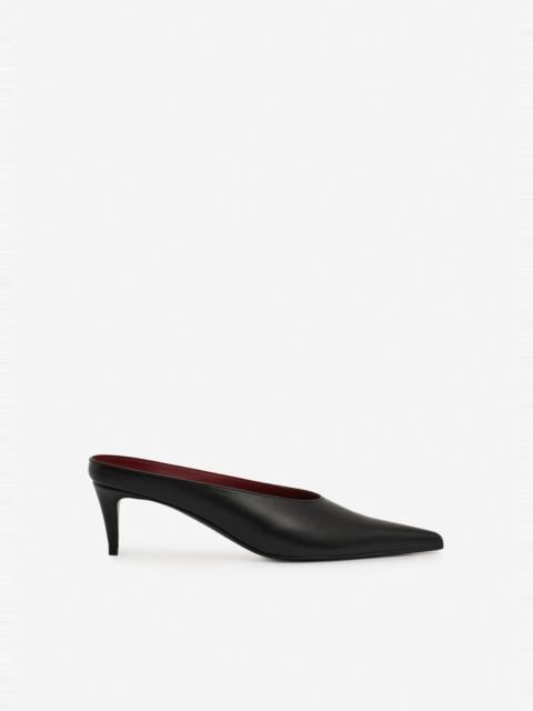 MAGDA BUTRYM Pointed-toe kitten heel mules in black leather