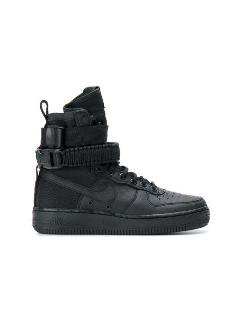 Nike SF Air Force 1 sneakers