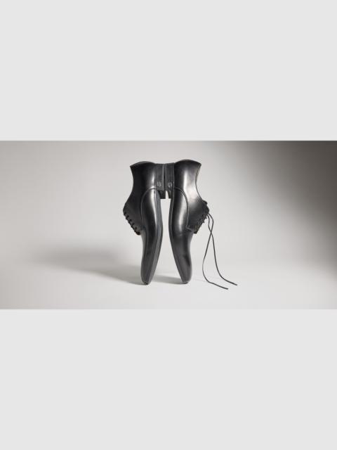 GUCCI Men's lace-up shoe with Double G