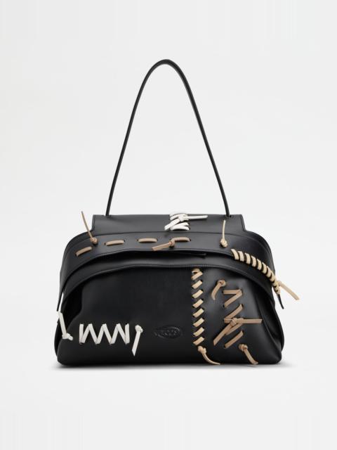 Tod's TOD'S WAVE BAG IN LEATHER SMALL - BLACK
