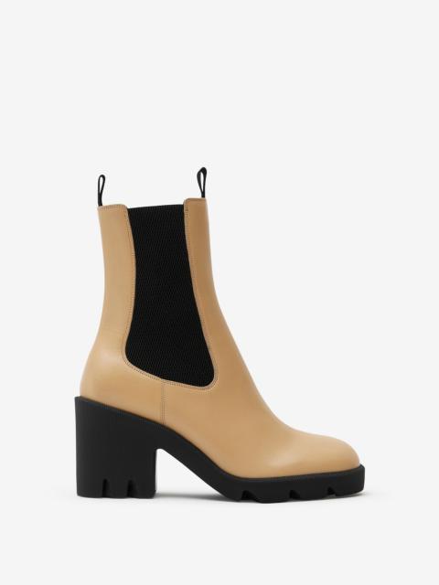 Leather Stride Chelsea Boots