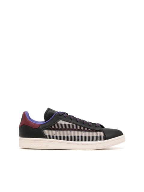 panelled low-top sneakers