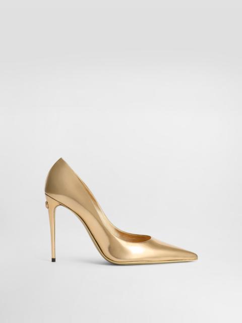 Calfskin pumps