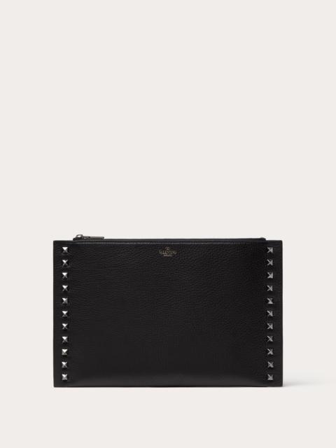 ROCKSTUD GRAINY CALFSKIN POUCH