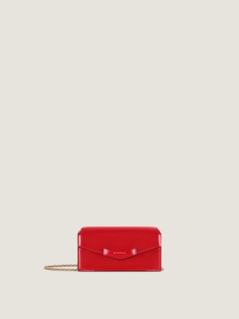 Givenchy ANTIGONA WALLET ON CHAIN IN BOX LEATHER