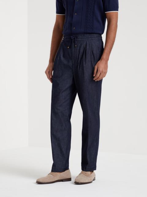 Lightweight denim leisure fit trousers with drawstring and double pleats