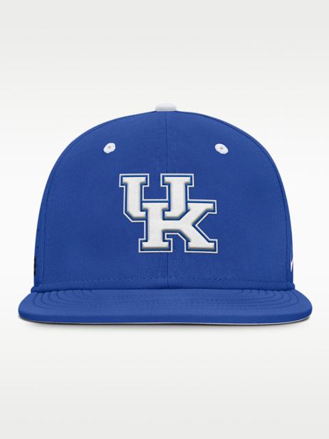 Nike Kentucky Wildcats Dugout True Men’s Nike Dri-FIT College Fitted Hat