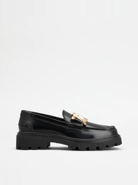 Tod's LOAFERS IN LEATHER - BLACK