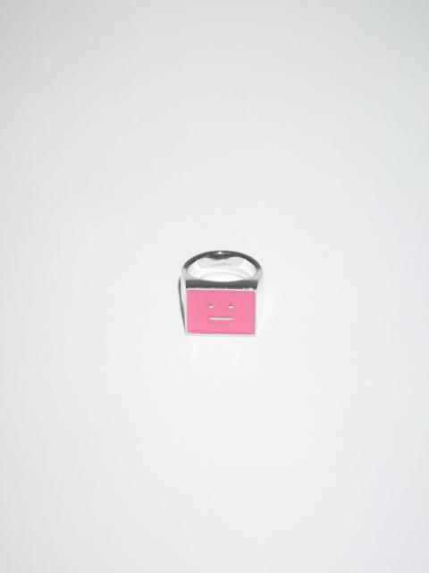 Acne Studios Face logo signet ring - Pink