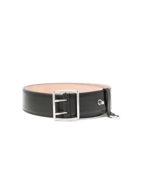 buckle-fastening leather belt