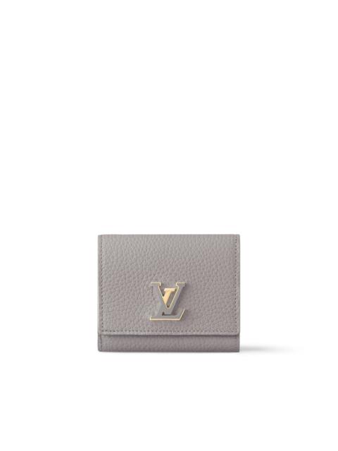 Louis Vuitton Capucines Tiny Wallet