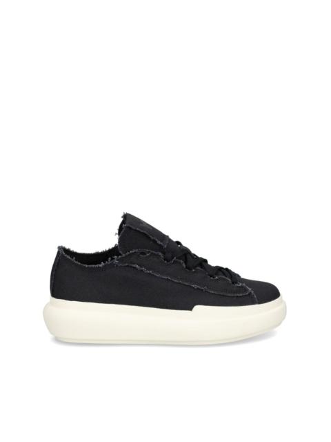 Nizza Low canvas sneakers