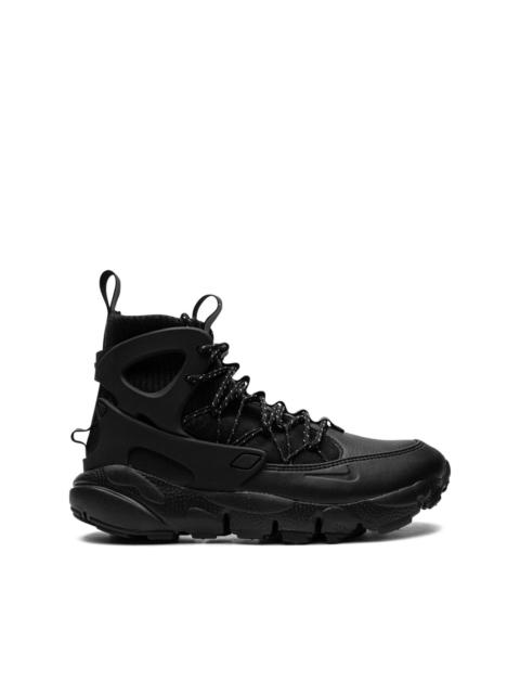 Air Footscape Mid "Triple Black" sneakers