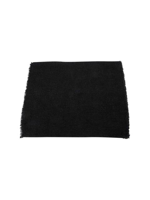 Chris scarf