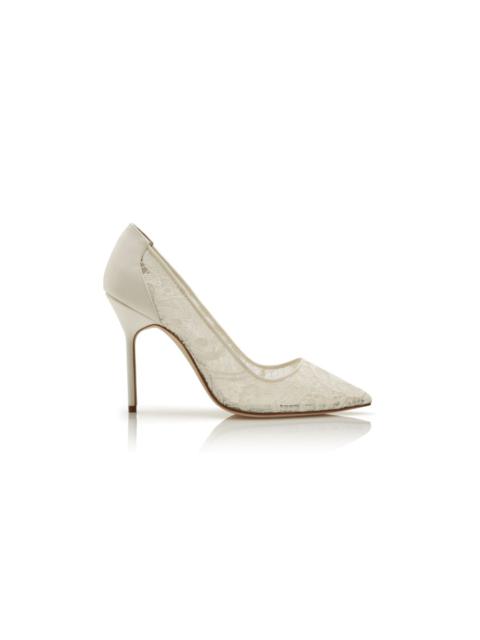 Manolo Blahnik White Lace Pointed Toe Pumps