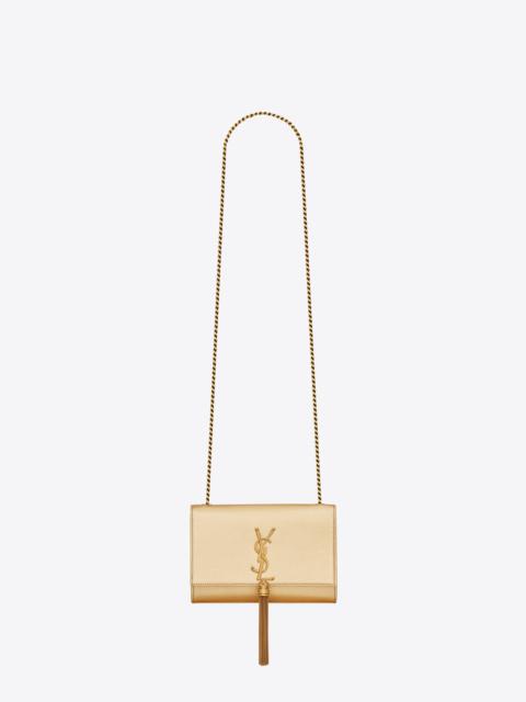 kate small chain bag with tassel in shiny grained leather