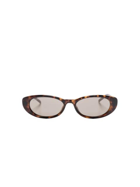 GUCCI cat-eye sunglasses