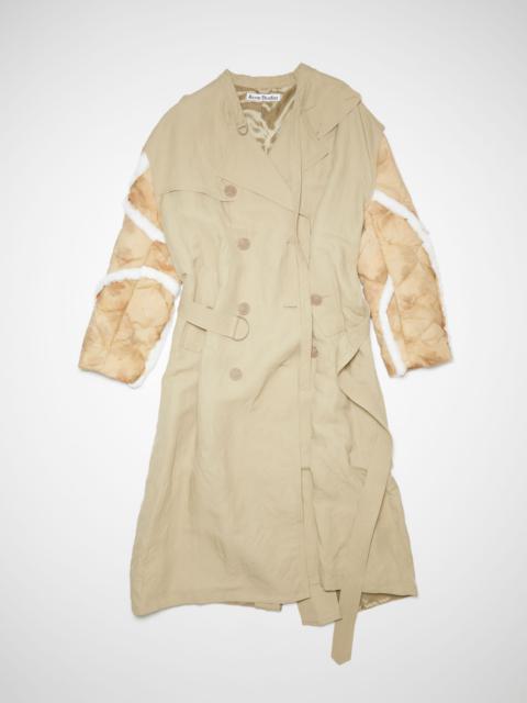 Acne Studios Double-breasted patchwork trench coat - Dusty beige