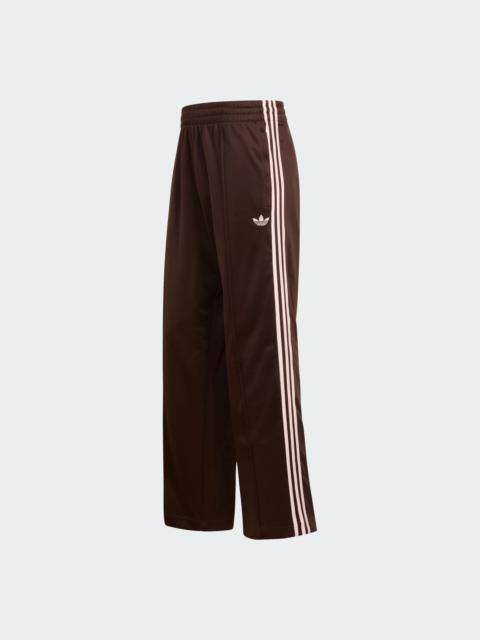 adidas BAGGY TRACK PANTS