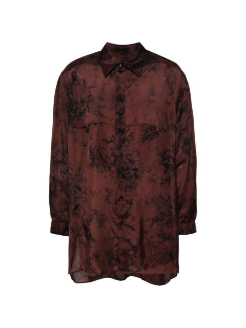 absrtact-printed shirt