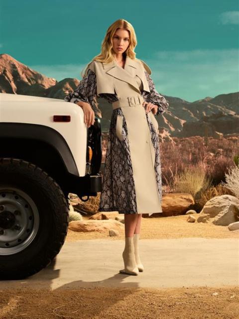MACKAGE ZONOMI-PR Lightweight Snake Pattern Trench Coat
