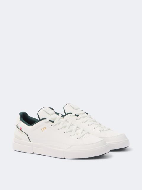 On Roger Centre Court sneakers