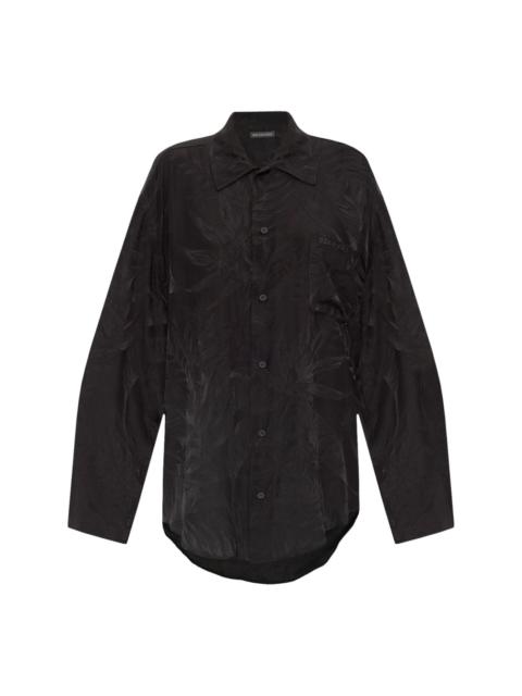 buttoned long-sleeve shirt