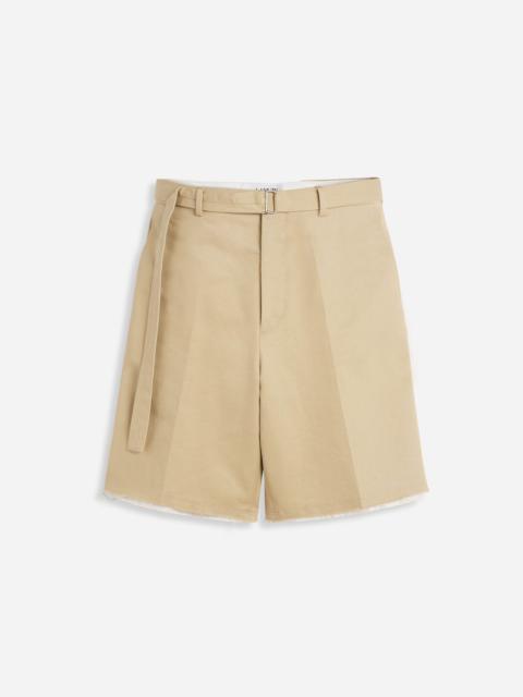 TAILORED SHORTS WITH RAW HEM DETAILS