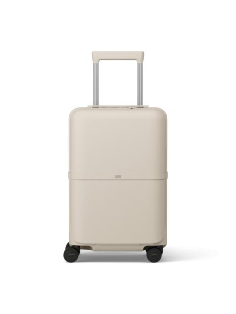July Capsule Carry On Pro
