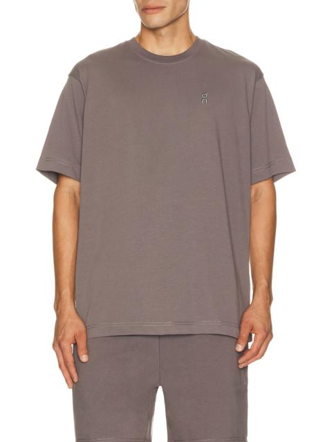 On Club Collective-tee